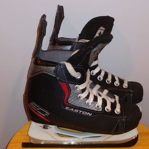Hockey skates, Easton